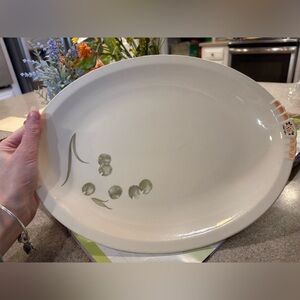 Paden City Shell Krest 1930/ White Platter with Green Leaf Design Platter